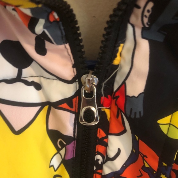 ✨As New✨ Kids Cartoon Puffy Jacket - sz 9/10 - Picture 8 of 9